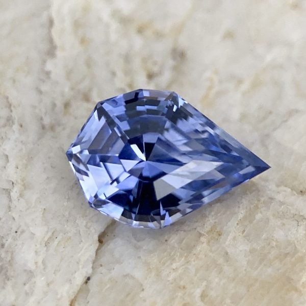 1.47 ct Blue Sapphire