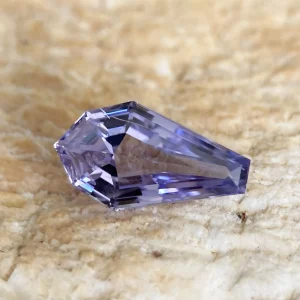 1.09 ct Violet Sapphire