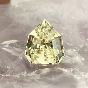 1.01 ct Yellow Sapphire